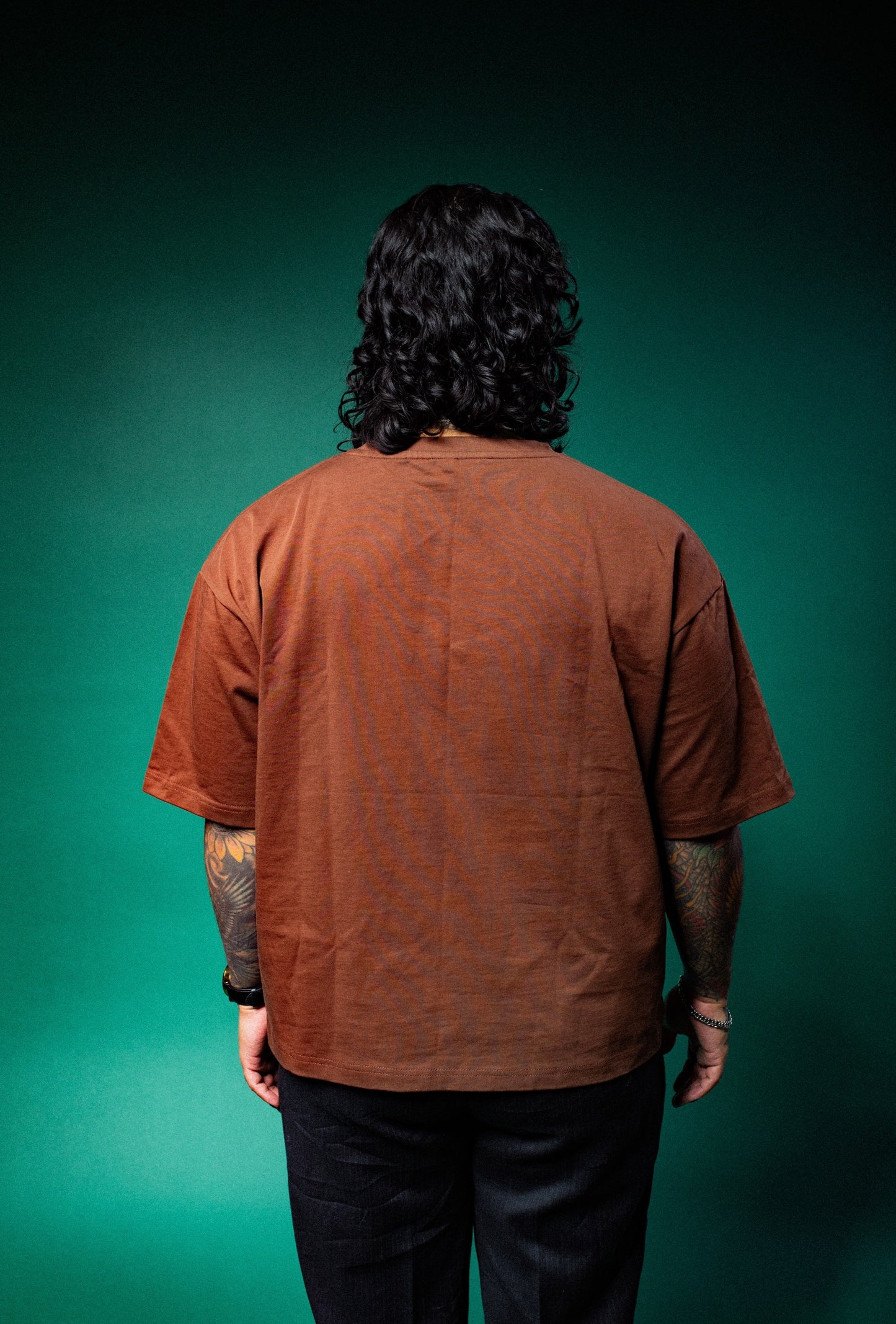BOX FIT T-SHIRT (CROPPED) - Brown