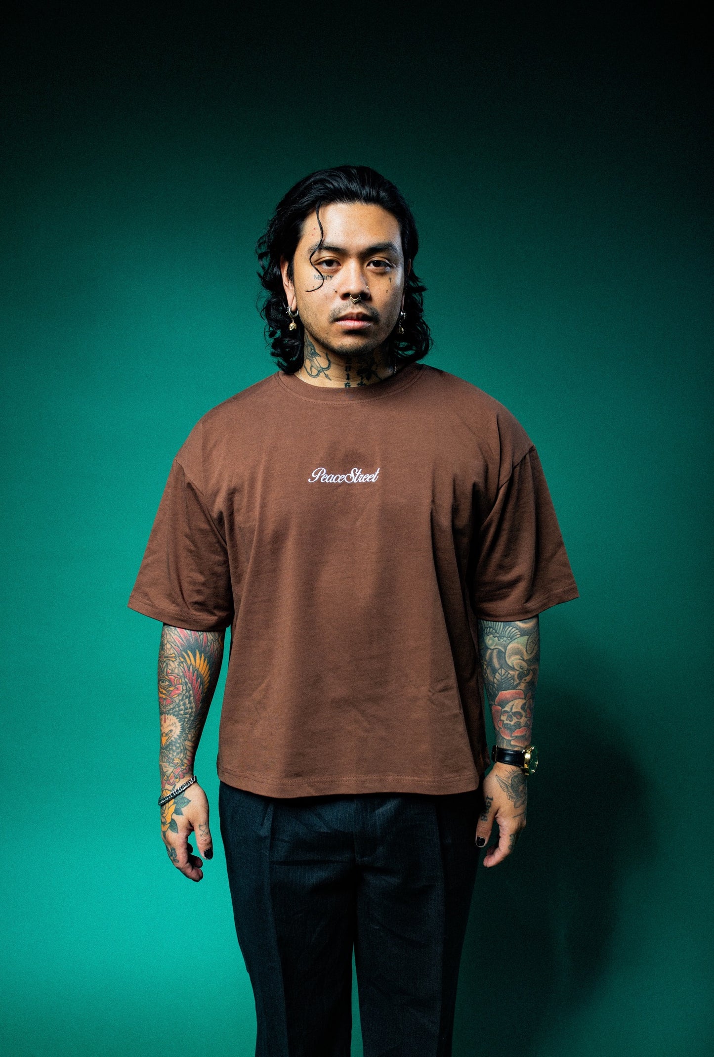 BOX FIT T-SHIRT (CROPPED) - Brown
